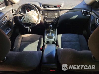 Zdjęcie 8 z 13 samochodu: 2016 NISSAN ROGUE SV VIN:KNMAT2MV6GP645525 - miniatura