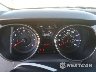 Zdjęcie 9 z 12 samochodu: 2016 HYUNDAI ELANTRA SE VIN:5NPDH4AE9GH715948 - miniatura