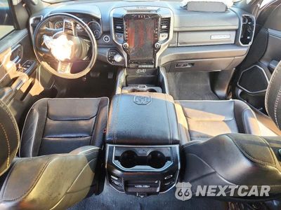 Zdjęcie 8 z 12 samochodu: 2023 RAM 1500 LARAMIE VIN:1C6SRFJT6PN542430 - miniatura