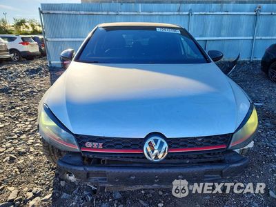 Piąte zdjęcie samochodu w środku: 2017 VOLKSWAGEN GTI S/SE VIN:3VW447AU8HM040901 - miniatura