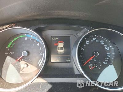 Zdjęcie 9 z 12 samochodu: 2015 VOLKSWAGEN JETTA HYBRID VIN:3VW637AJ0FM307589 - miniatura