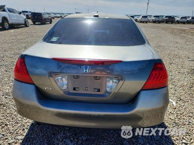 Zdjęcie 6 z 12 samochodu: 2006 HONDA ACCORD EX VIN:1HGCM66526A051043 - miniatura
