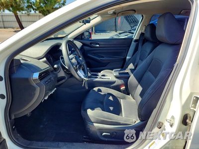 Zdjęcie 7 z 13 samochodu: 2019 NISSAN ALTIMA S VIN:1N4BL4BV3KC127879 - miniatura