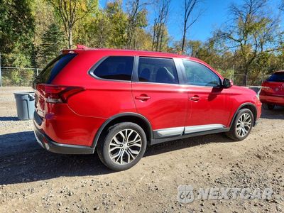 Trzecie zdjęcie samochodu z tyłu: 2017 MITSUBISHI OUTLANDER SE VIN:JA4AZ3A39HZ056055 - miniatura