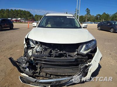 Piąte zdjęcie samochodu w środku: 2018 NISSAN ROUGE SL SV VIN:KNMAT2MV1JP545419 - miniatura