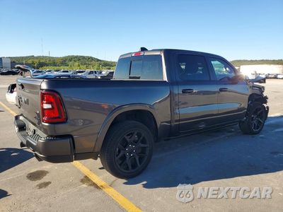 Trzecie zdjęcie samochodu z tyłu: 2025 RAM 1500 LARAMIE VIN:1C6SRFJP7SN767077 - miniatura