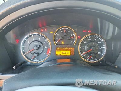 Zdjęcie 9 z 14 samochodu: 2008 NISSAN ARMADA SE VIN:5N1AA08C38N631058 - miniatura