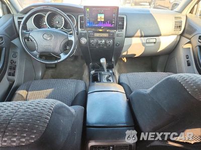 Zdjęcie 8 z 13 samochodu: 2006 TOYOTA 4RUNNER SPORT EDITION VIN:JTEBU14R568067503 - miniatura