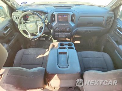 Zdjęcie 8 z 12 samochodu: 2022 CHEVROLET SILVERADO LTD K1500 CUSTOM VIN:3GCPYBEK8NG129426 - miniatura