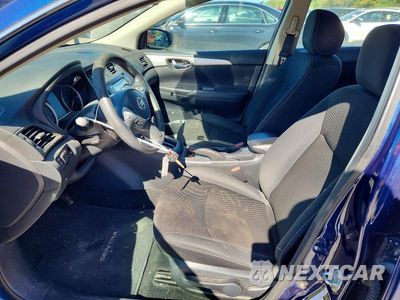 Zdjęcie 7 z 12 samochodu: 2019 NISSAN SENTRA S VIN:3N1AB7AP7KY218791 - miniatura