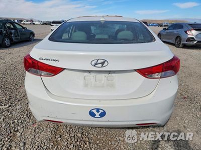 Zdjęcie 6 z 12 samochodu: 2012 HYUNDAI ELANTRA GLS VIN:5NPDH4AE3CH080056 - miniatura