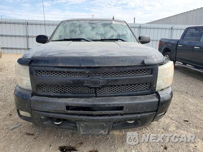 Piąte zdjęcie samochodu w środku: 2011 CHEVROLET SILVERADO K1500 LTZ VIN:3GCPKTE39BG250400 - miniatura