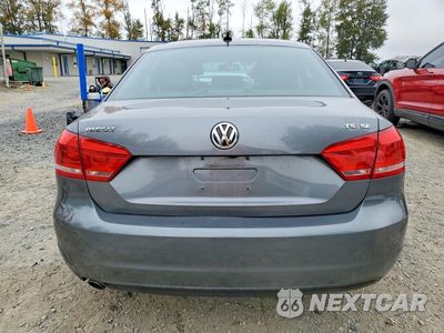 Zdjęcie 6 z 12 samochodu: 2014 VOLKSWAGEN PASSAT SE VIN:1VWBT7A38EC056773 - miniatura