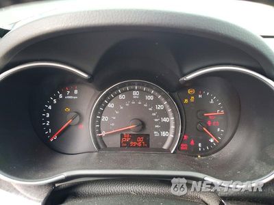Zdjęcie 9 z 13 samochodu: 2014 KIA SORENTO LX VIN:5XYKT3A69EG478598 - miniatura