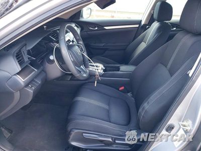 Zdjęcie 7 z 12 samochodu: 2017 HONDA CIVIC LX VIN:19XFC2F52HE041037 - miniatura