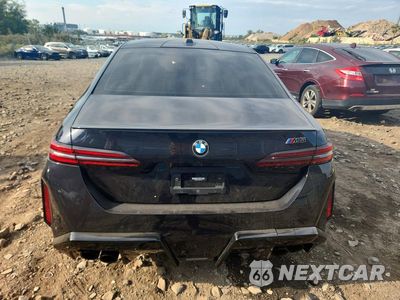 Zdjęcie 6 z 12 samochodu: 2026 BMW M5 VIN:WBS83FK03TCV85551 - miniatura