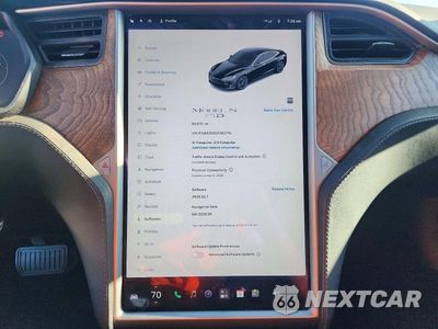 Zdjęcie 9 z 12 samochodu: 2018 TESLA MODEL S VIN:5YJSA1E20JF262710 - miniatura