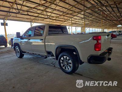 Drugie zdjęcie samochodu z przodu: 2026 CHEVROLET SILVERADO K2500 CUSTOM VIN:1GC4KME77TF334116 - miniatura
