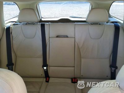 Zdjęcie 10 z 14 samochodu: 2013 VOLVO XC60 T6 VIN:YV4902DZ0D2383814 - miniatura
