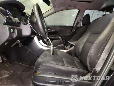 Zdjęcie 7 z 12 samochodu: 2015 HONDA ACCORD SPORT VIN:1HGCR2F56FA208566 - miniatura