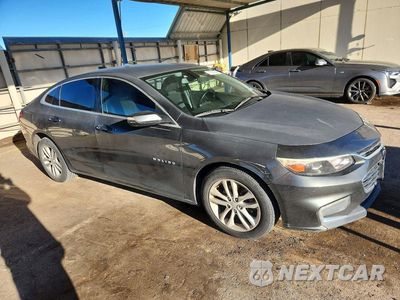 Czwarte zdjęcie samochodu z boku: 2018 CHEVROLET MALIBU LT VIN:1G1ZD5ST7JF126203 - miniatura