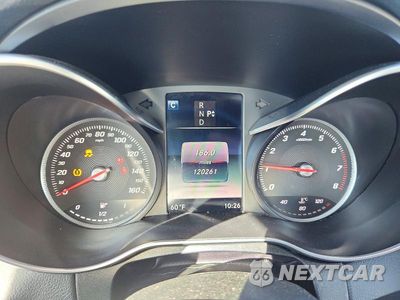 Zdjęcie 9 z 12 samochodu: 2017 MERCEDES-BENZ C VIN:55SWF4KB7HU189899 - miniatura
