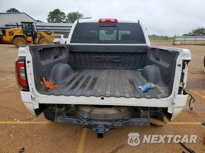 Zdjęcie 6 z 13 samochodu: 2018 GMC SIERRA C1500 SLT VIN:3GTP1NEC4JG278683 - miniatura