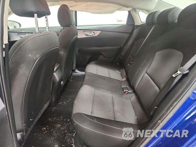 Zdjęcie 10 z 13 samochodu: 2024 KIA FORTE LXS VIN:3KPF24AD8RE743202 - miniatura