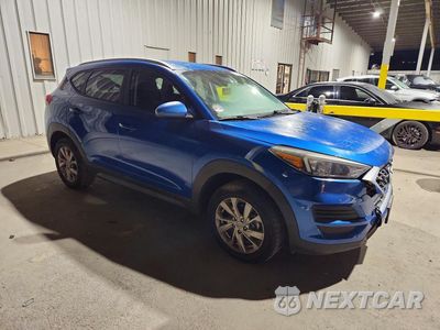 Czwarte zdjęcie samochodu z boku: 2020 HYUNDAI TUCSON VALUE VIN:KM8J3CA47LU092599 - miniatura