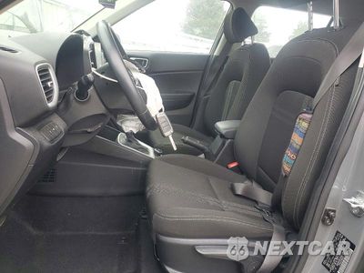 Zdjęcie 7 z 13 samochodu: 2021 HYUNDAI VENUE SEL VIN:KMHRC8A3XMU120405 - miniatura