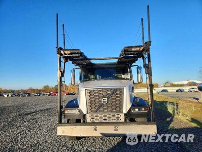 Piąte zdjęcie samochodu w środku: 2022 VOLVO VAH VIN:4V5RC9EJ7NN601145 - miniatura