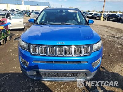 Piąte zdjęcie samochodu w środku: 2019 JEEP COMPASS LIMITED VIN:3C4NJDCB9KT704243 - miniatura