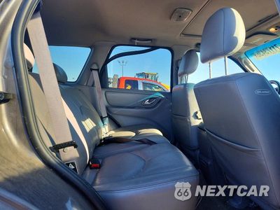 Zdjęcie 11 z 13 samochodu: 2002 MAZDA TRIBUTE VIN:4F2CU08192KM50946 - miniatura