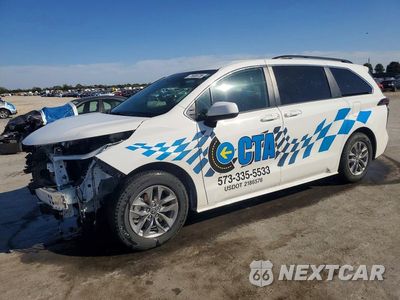 2026 TOYOTA SIENNA LE 5TDKRKECXTS312602 - główne zdjęcie licytacji z USA - miniatura