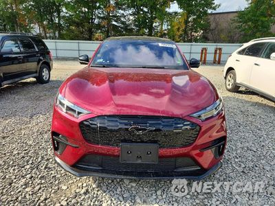 Piąte zdjęcie samochodu w środku: 2025 FORD MUSTANG MACH-E GT VIN:3FMTK4SX3SMA10140 - miniatura