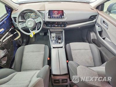 Zdjęcie 8 z 14 samochodu: 2022 NISSAN ROGUE SV VIN:5N1BT3BA7NC687986 - miniatura