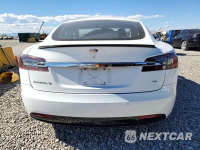 Zdjęcie 6 z 13 samochodu: 2016 TESLA MODEL S VIN:5YJSA1E17GF162281 - miniatura