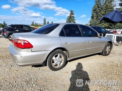 Trzecie zdjęcie samochodu z tyłu: 1999 HONDA ACCORD EX VIN:JHMCG5655XC033494 - miniatura