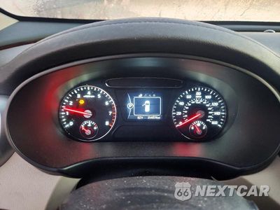 Zdjęcie 9 z 13 samochodu: 2016 KIA SORENTO LX VIN:5XYPG4A37GG060162 - miniatura