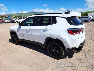 Drugie zdjęcie samochodu z przodu: 2026 JEEP COMPASS LATITUDE VIN:3C4NJDBN3TT241514 - miniatura