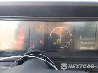 Zdjęcie 9 z 12 samochodu: 1992 CADILLAC ALLANTE VIN:1G6VS3380NU125988 - miniatura