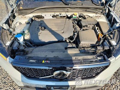 Zdjęcie 12 z 13 samochodu: 2025 VOLVO XC40 ULTRA VIN:YV4L12UM8S2482515 - miniatura