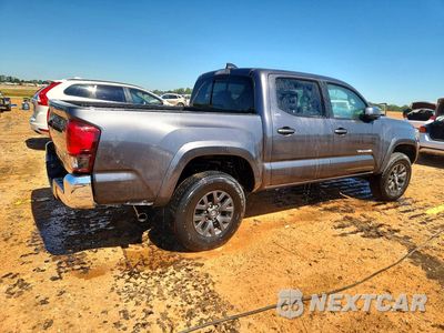 Trzecie zdjęcie samochodu z tyłu: 2023 TOYOTA TACOMA SR5 V6 VIN:3TYAZ5CN4PT040561 - miniatura