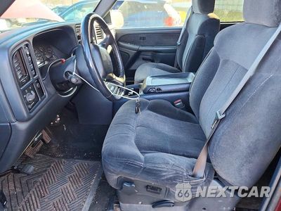 Zdjęcie 7 z 12 samochodu: 2001 CHEVROLET SILVERADO K1500 VIN:2GCEK19T411325064 - miniatura