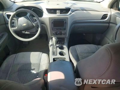 Zdjęcie 8 z 14 samochodu: 2015 CHEVROLET TRAVERSE LS VIN:1GNKRFEDXFJ344748 - miniatura