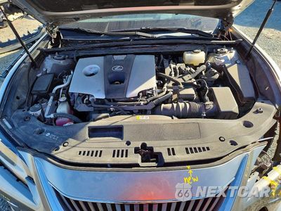 Zdjęcie 11 z 13 samochodu: 2019 LEXUS ES 300H VIN:JTHB21B19K2034751 - miniatura