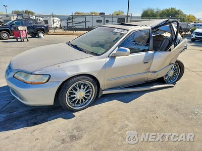 1999 HONDA ACCORD EX 1HGCG1655XA015813 - główne zdjęcie licytacji z USA - miniatura