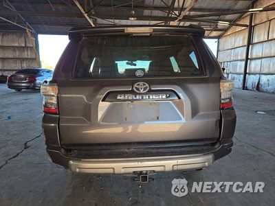 Zdjęcie 6 z 12 samochodu: 2016 TOYOTA 4RUNNER TRAIL VIN:JTEBU5JR1G5384421 - miniatura