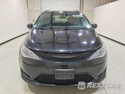 Piąte zdjęcie samochodu w środku: 2018 CHRYSLER PACIFICA TOURING L PLUS VIN:2C4RC1EG4JR364519 - miniatura