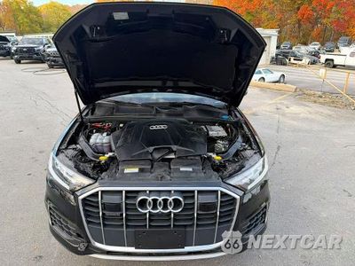Piąte zdjęcie samochodu w środku: 2023 AUDI Q7 PREMIUM PLUS VIN:WA1LXBF79PD008734 - miniatura